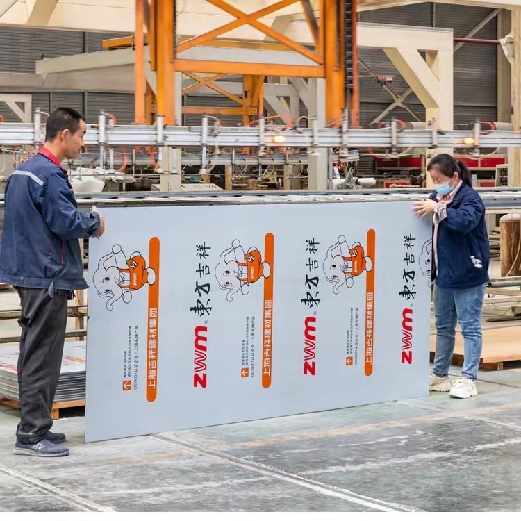 4 * 0.3mm PVDF kaplı Alüminyum Kompozit Panel ACP inşaat malzemesi ve dış dekorasyon için