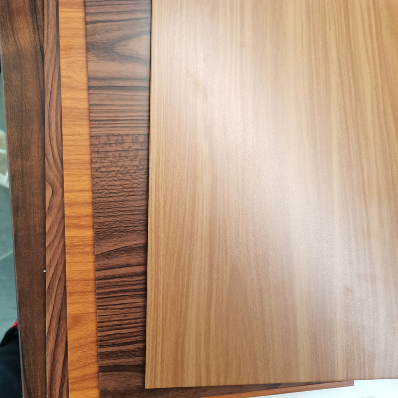PVDF Film Laminasyonu ile Ahşap Alüminyum Kompozit Panel için Çeşitli Boyutlar ve Renkler