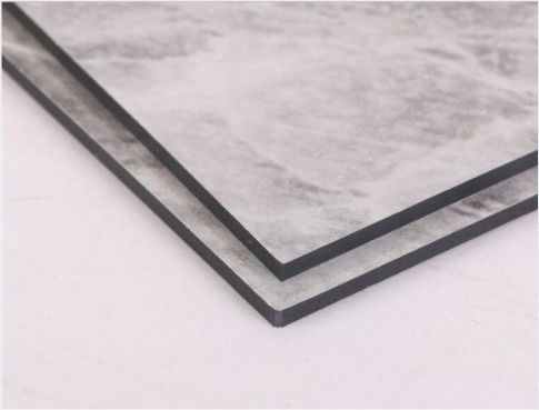 Güvenli Paketleme 3mm Mermer Damarı ACM/ ACP PE PVDF Kaplama, Kolay Temizlik ve Mutfak Backsplash için Çizilmeye Dayanıklı Stokta Var