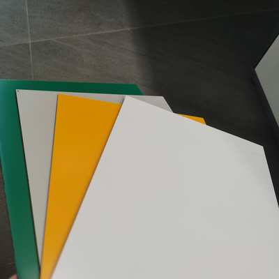 İç Dekorasyon için 3x 0.2mm ACP PE Alüminyum Kompozit Panel 1500mm