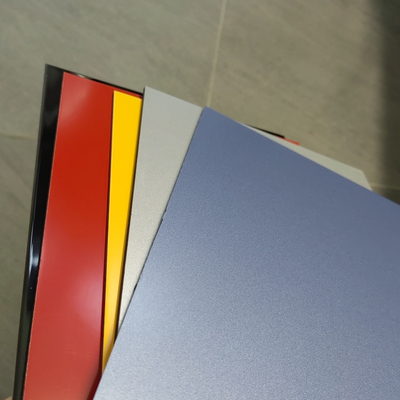 Dekorasyon için Düz Renkli Alüminyum Kompozit Panel ACP Levhaları 0.3 Mm * 0.3 Mm