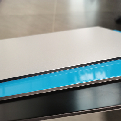 Bölme Dekorasyon için Anti - Statik PE Alüminyum Kompozit Panel 1500*3200*3 RAL standardı