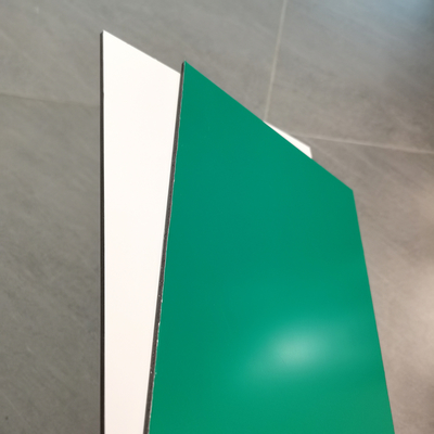 Giydirme Cephe Kaplama Levhaları PVDF Alüminyum Kompozit Panel ACP 0.30mm X 0.30mm